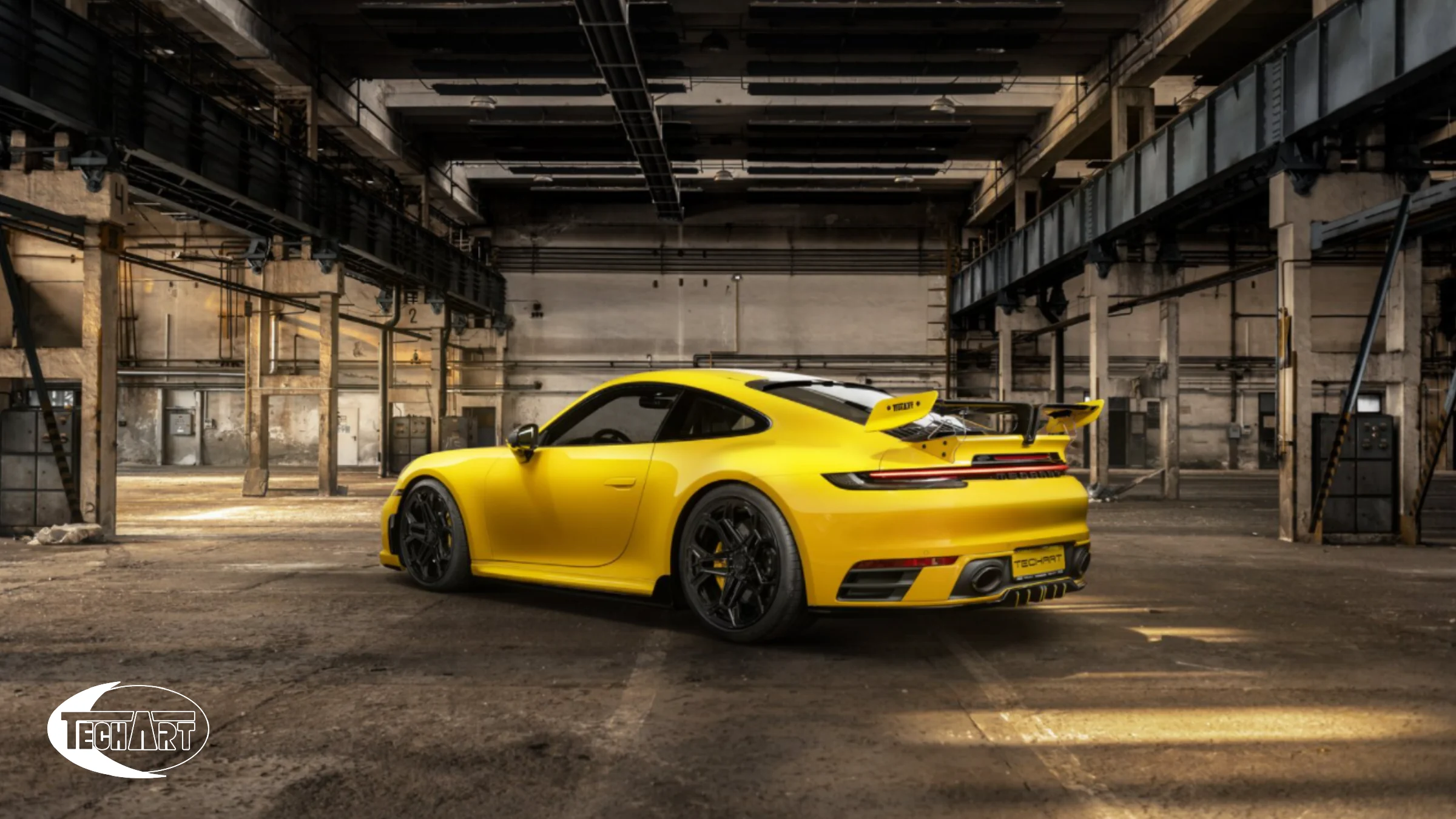 Carrera S TECHART 카탈로그 5페이지