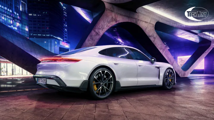 Taycan TECHART 카탈로그 3페이지
