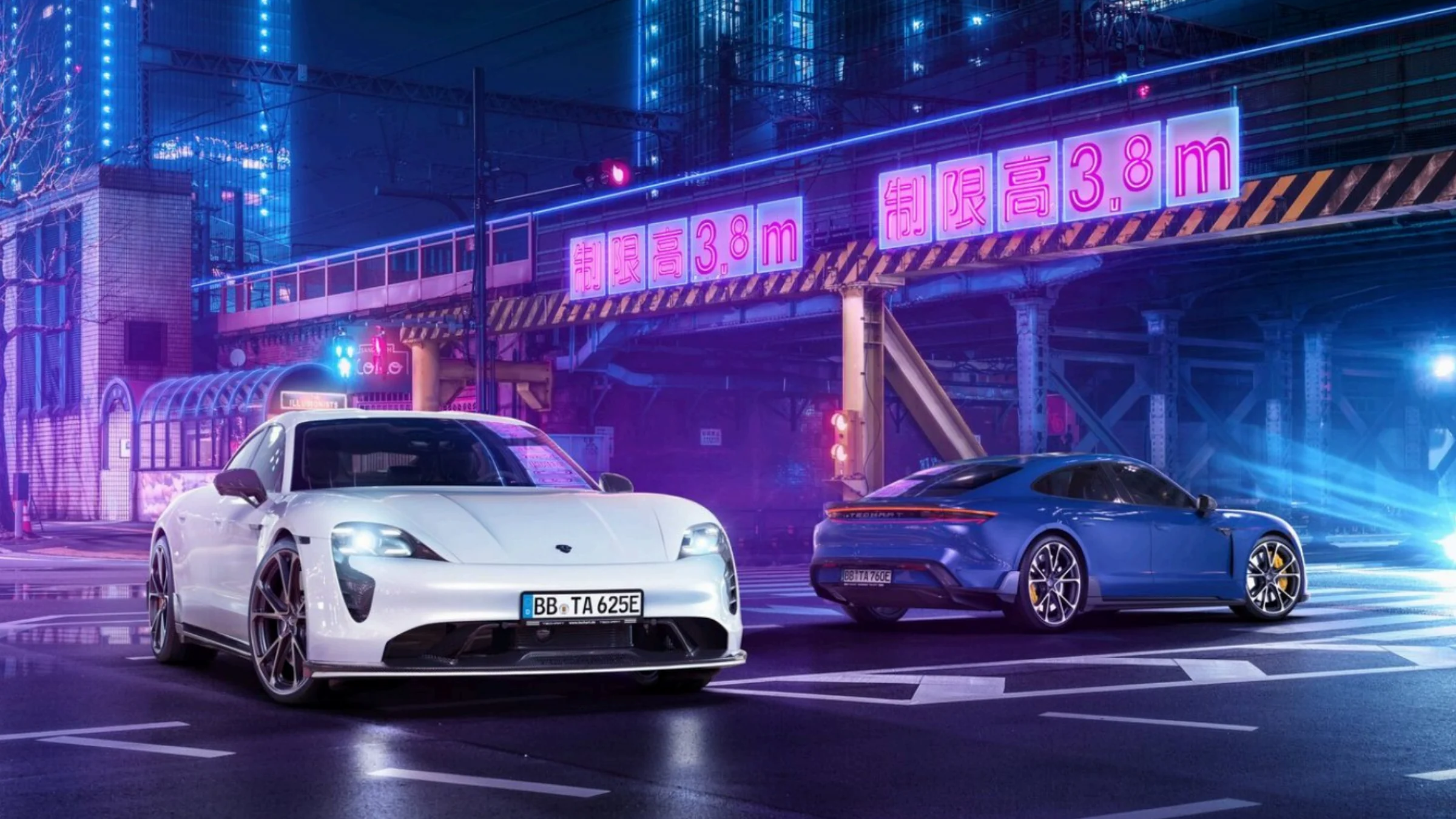 Taycan TECHART 카탈로그 4페이지